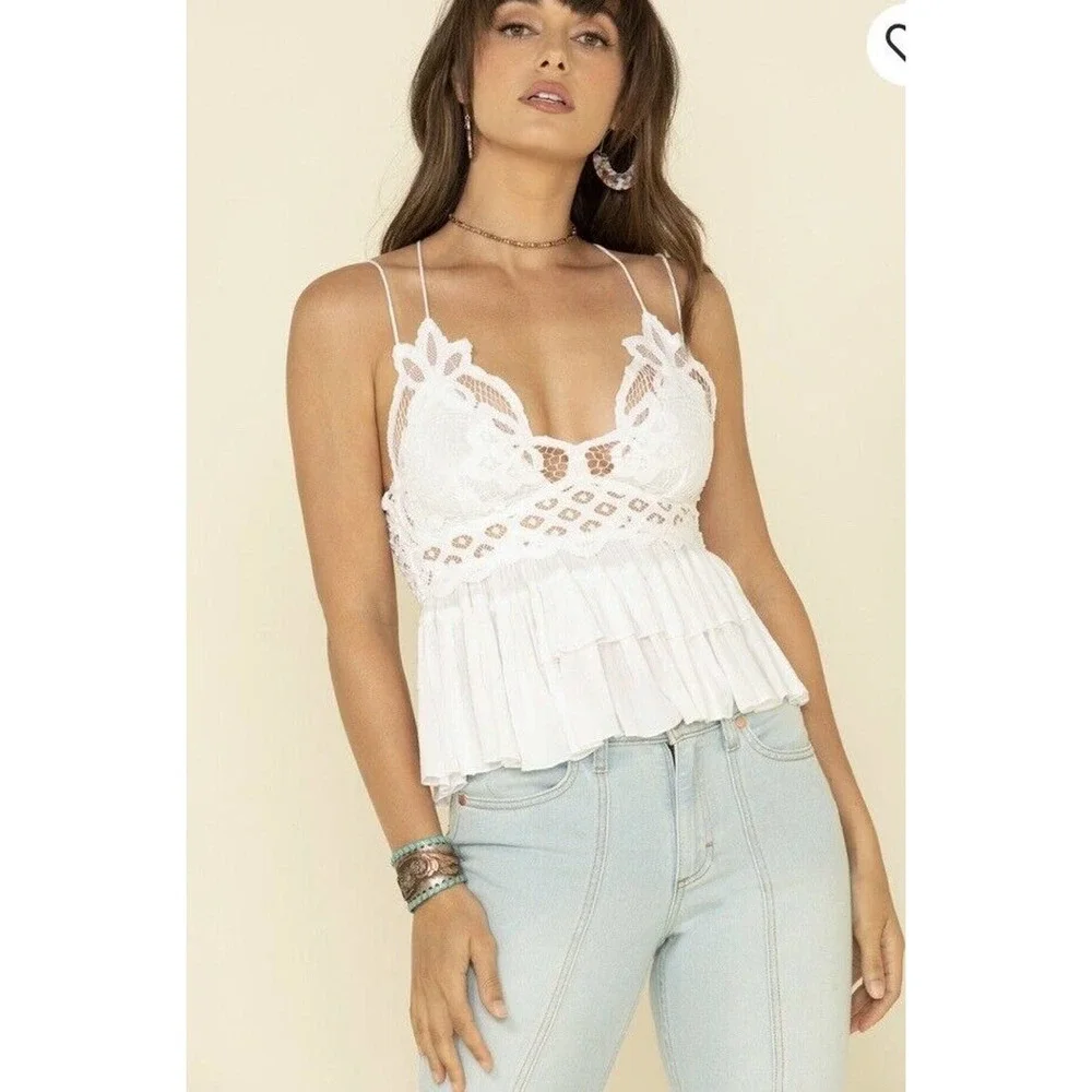 FREE PEOPLE Adele white lace flowy tiered cami women’s Size M - Picture 2 of 4